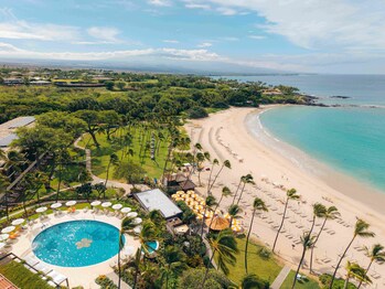 Family Pool - Credit: Mauna Kea Beach Hotel