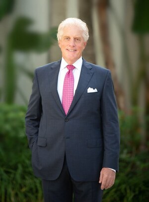 Patrick M. Regan Inducted into Lawdragon Hall of Fame