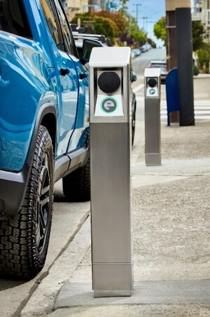 it's electric and DDOT Announce Neighborhood Curbside Electric Vehicle (EV) Charging Station Pilot