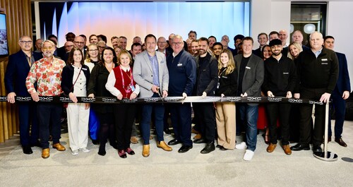 DXC Launches London Customer Experience Center to Help Unlock AI Value DXC Launches London Customer Experience Center to Help Unlock AI Value