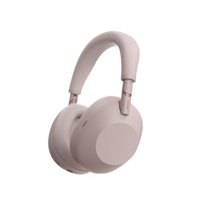 new Sand Pink color added to the industry leading WH-1000XM6 range of noise canceling over ear headphones. (PRNewsfoto/Sony Electronics, Inc.)