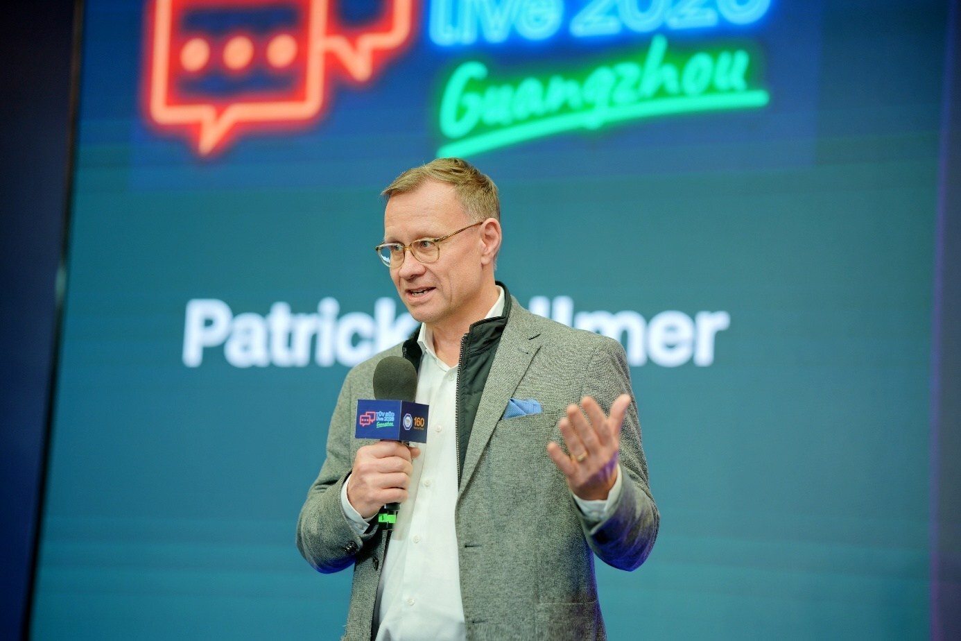 Unable to view the image, Please provide a valid URL.