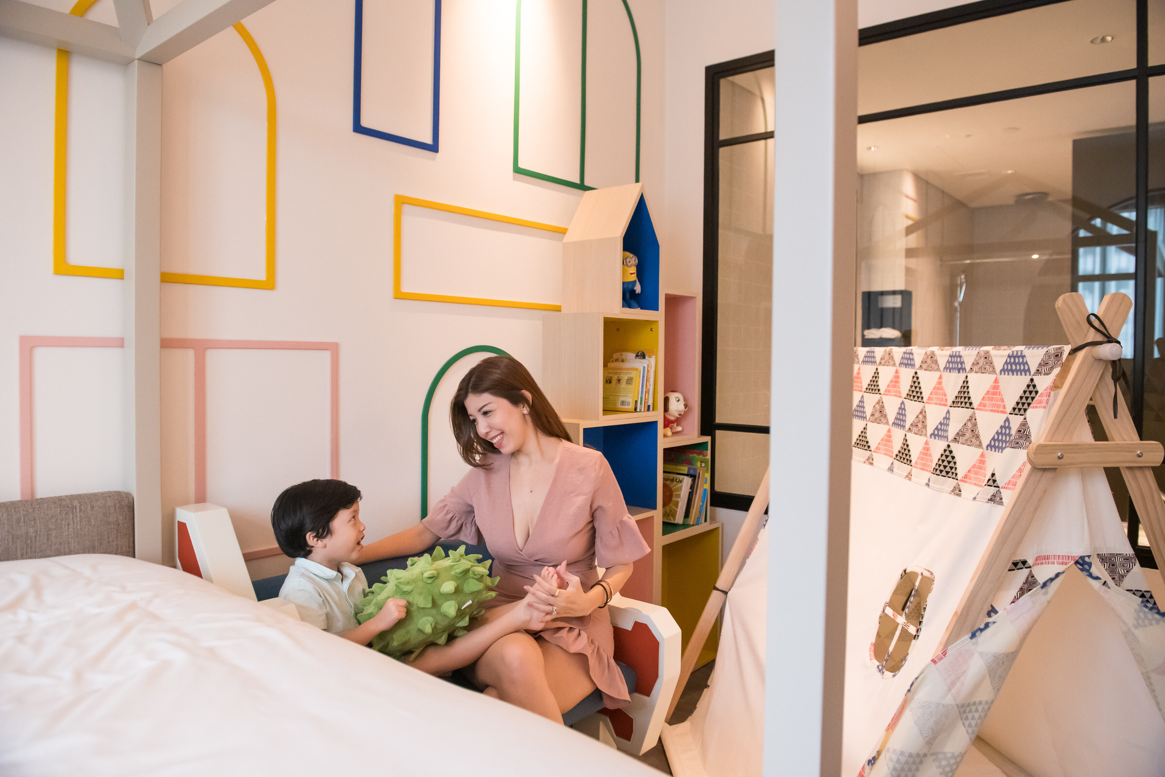 5-Star Spring Break & Easter Holiday Stays in Singapore: Save More at Grand Park City Hall with Family Suites and Exclusive Deals