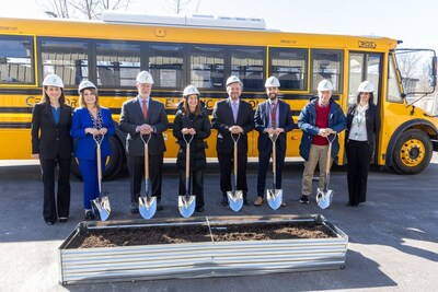 Left to right: Sarah Skinner, Zum; Liz Sanchez, Zum; Chairman Peter Berdon; Lieutenant Governor Susan Bysiewicz; Superintendent Tranberg, Branford Public Schools; Blaize Levitan, COO, Branford Public Schools; Jim Finch, Town of Branford; and Charlotte Charbono, Zum. Left to right: Sarah Skinner, Zum; Liz Sanchez, Zum; Chairman Peter Berdon; Lieutenant Governor Susan Bysiewicz; Superintendent Tranberg, Branford Public Schools; Blaize Levitan, COO, Branford Public Schools; Jim Finch, Town of Branford; and Charlotte Charbono, Zum.