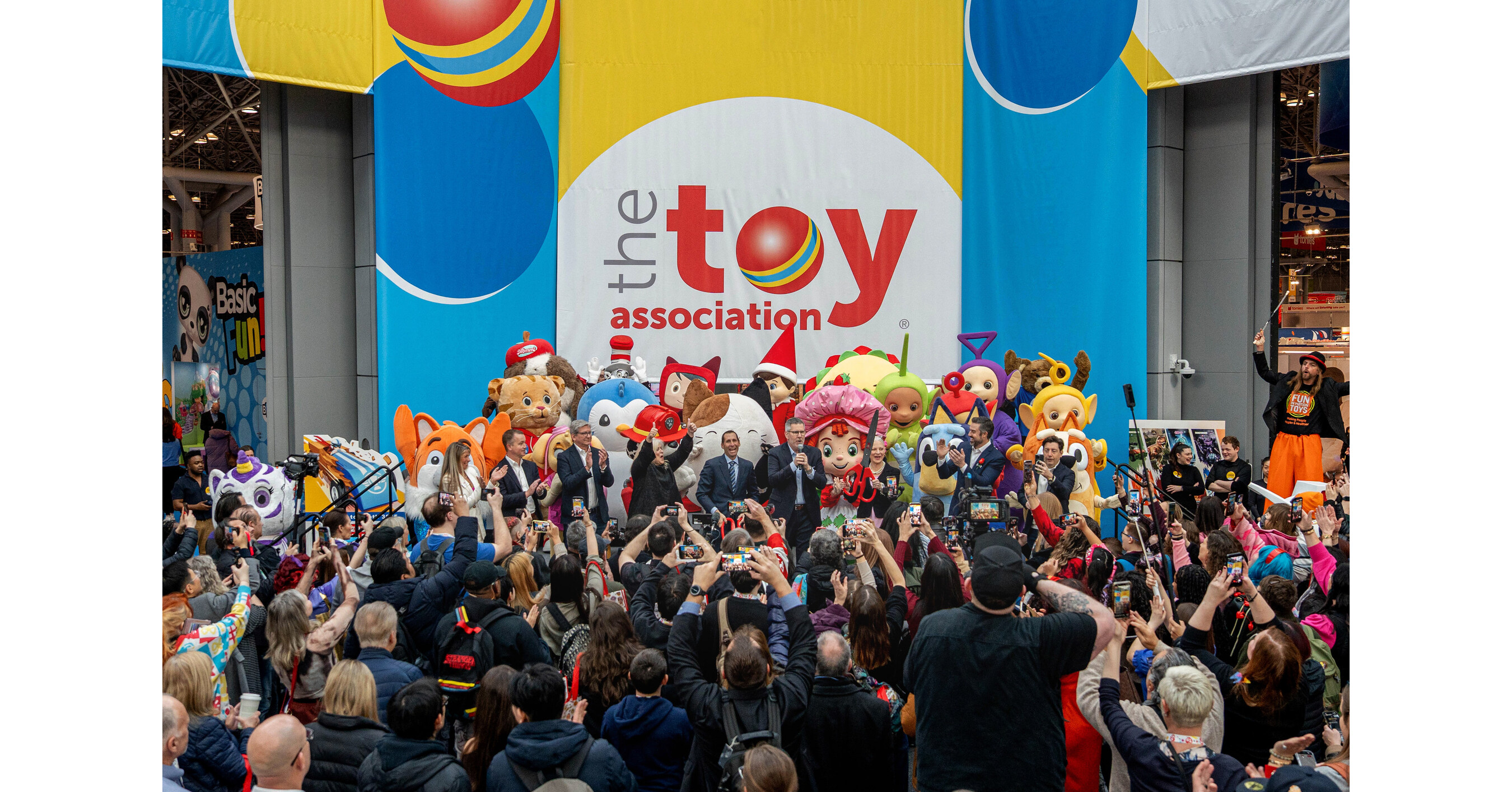 Milestone 120th Toy Fair® in New York Puts Play in the Spotlight