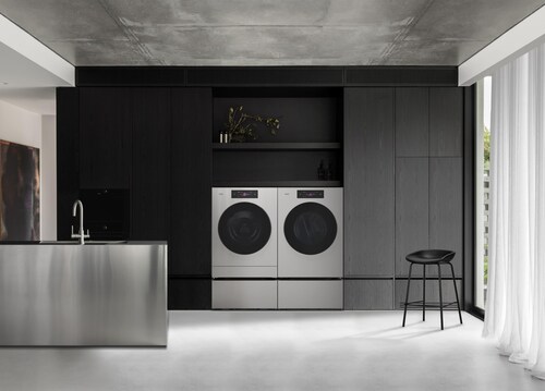 The introduction of SKS’ first-ever laundry offering extends the brand beyond its built-in kitchen heritage, reinforcing its evolution into a comprehensive luxury appliance portfolio.