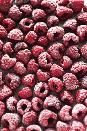 New Research Suggests Red Raspberries May Support Blood Sugar Control and Cognitive Function
