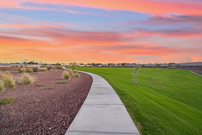 Walking Trail at Montaña Vista | New Homes in Buckeye, AZ | Montaña Vista by Century Communities