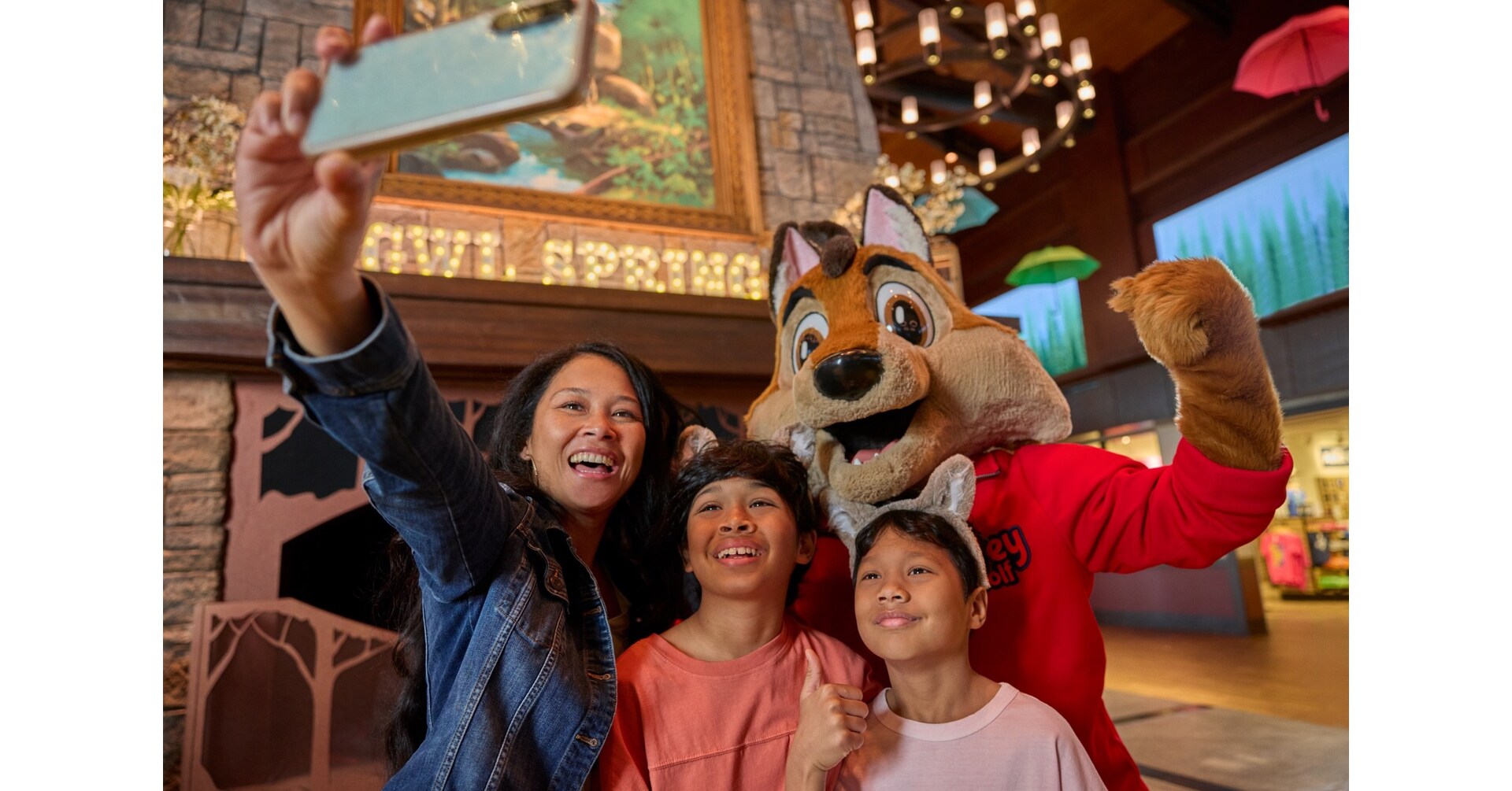 Families Can Book the Ultimate Spring Break Getaway During Great Wolf Lodges New Spring SplashFest Celebration