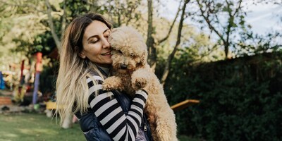 Sparkle Grooming Co. has signed an 18-unit regional development agreement in Greater Philadelphia with experienced multi-unit franchise operator Khyati (Kathy) Bhatt, marking the brand’s continued Northeast expansion and bringing its modern, wellness-focused grooming model to one of the region’s largest metropolitan markets.