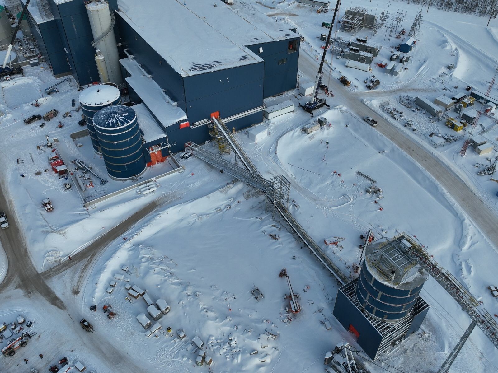 Crushed Ore Conveyor and Process Plant (Middle of December 2025) (CNW Group/Foran Mining Corporation) Crushed Ore Conveyor and Process Plant (Middle of December 2025) (CNW Group/Foran Mining Corporation)