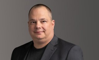 Jamie Smith, Chief Information Officer at University of Phoenix, was featured on the How University of Phoenix Is Redefining Online Learning for Working Learners episode of The Rant podcast, where he discussed how technology, artificial intelligence (AI), and data-driven design are reshaping online education for adults who work. Jamie Smith, Chief Information Officer at University of Phoenix, was featured on the How University of Phoenix Is Redefining Online Learning for Working Learners episode of The Rant podcast, where he discussed how technology, artificial intelligence (AI), and data-driven design are reshaping online education for adults who work.