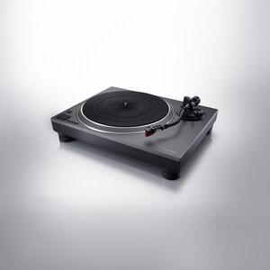 Technics introduces the SL-1500CS Direct Drive Turntable, a superior, upgraded model of the award-winning SL-1500C, featuring the brand's revolutionary ΔΣ (Delta Sigma) Drive line-up.