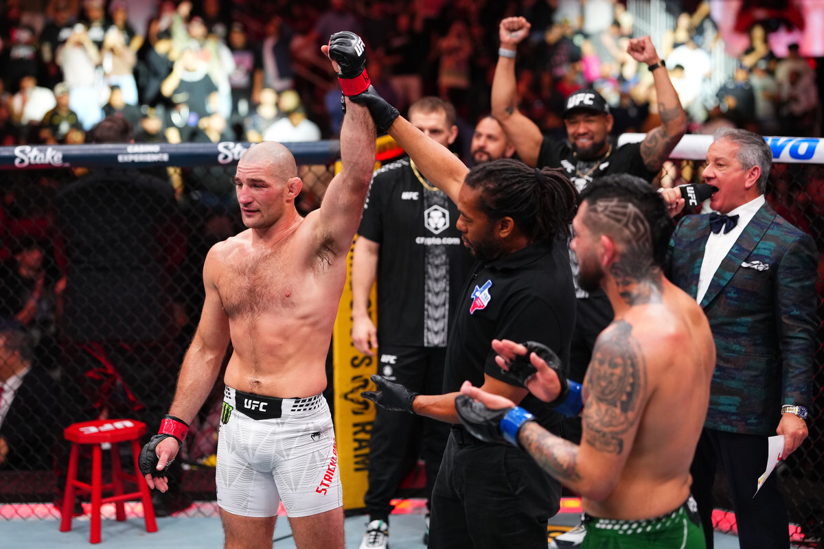 Monster Energy's Sean Strickland Knocks Out Anthony Hernandez at UFC Fight Night in Texas