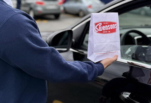Flybuy provides Swensons Drive-In with real-time visibility into arriving orders.