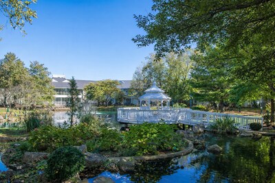 Cherry Valley Hotel, a premier independent hotel in the Widewaters portfolio Cherry Valley Hotel, a premier independent hotel in the Widewaters portfolio