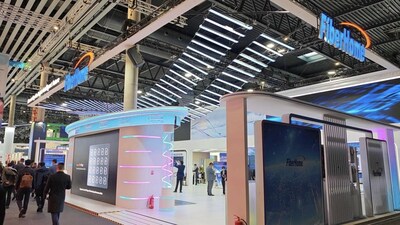 Estande da FiberHome no MWC 2026 (PRNewsfoto/FiberHome)