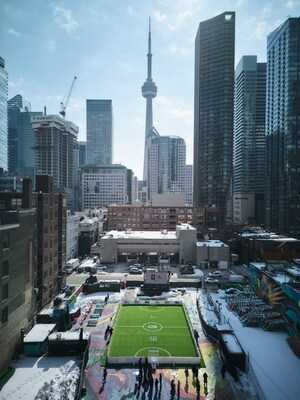 Dove Men+Care accueille la Coupe du Monde de la FIFA 26™ au Canada de la façon la plus canadienne qui soit