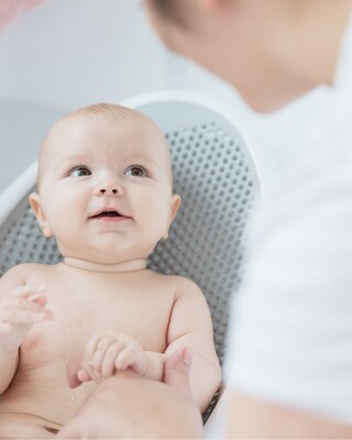 Angelcare® Soft Touch Baby Bath Support (CNW Group/Angelcare Group)