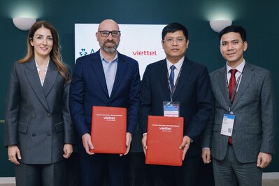 Mr. Nguyen Dang Trien, Vice General Director of Viettel Solutions; Mr. Nguyen Trong Tinh, Vice Director of Strategy Division of Viettel Group; Mr. Anthony Bar