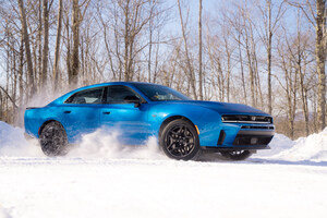 SIXPACK-powered 2026 Dodge Charger R/T Delivers Most Entry-level Horsepower of any Muscle Car, Expands Charger Multi-energy Lineup