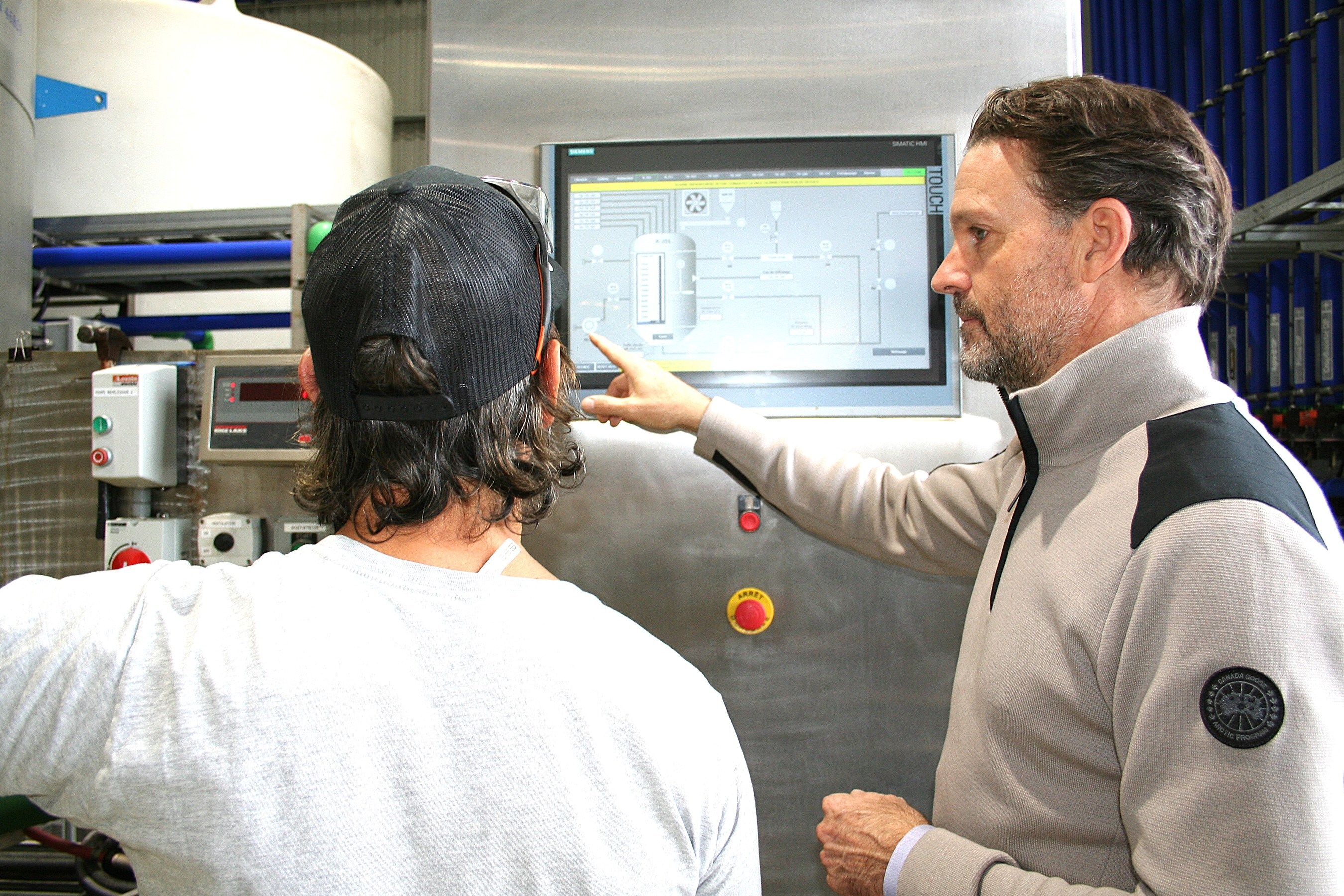 Unable to view the image, Please provide a valid URL.