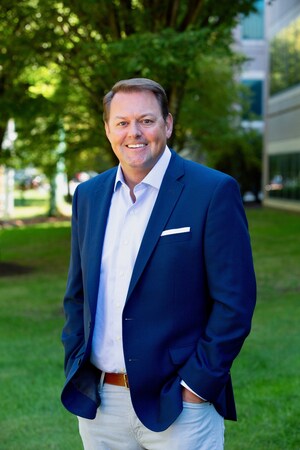 Skyhawk Therapeutics Appoints Aaron Deves as Chief Commercial Officer to Lead Commercialization of SKY-0515 for Huntington's Disease