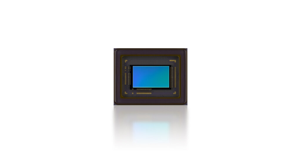 Sony Semiconductor Solutions bringt 4K-Bildsensor für Überwachungskameras mit den branchenweit kleinsten LOFIC-Pixeln (1,45 µm) auf den Markt