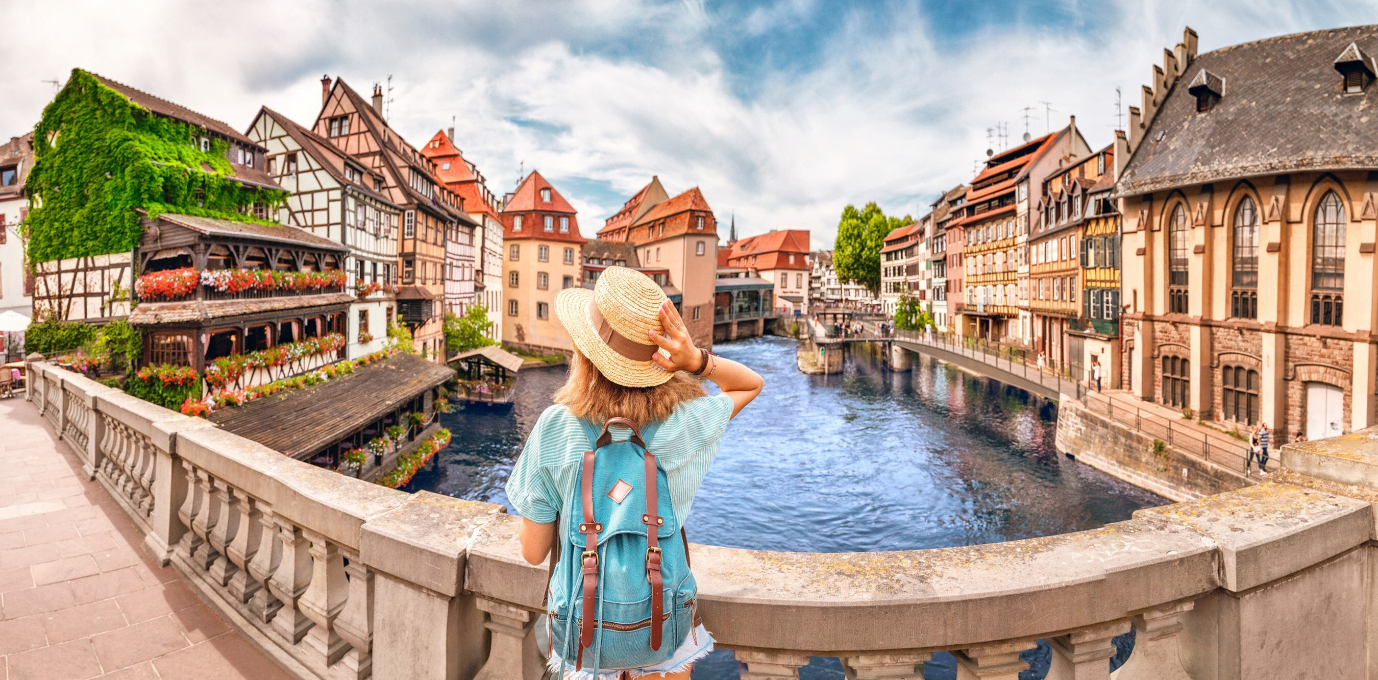 Pavlus Travel Marks First Anniversary of Solo Traveler Program