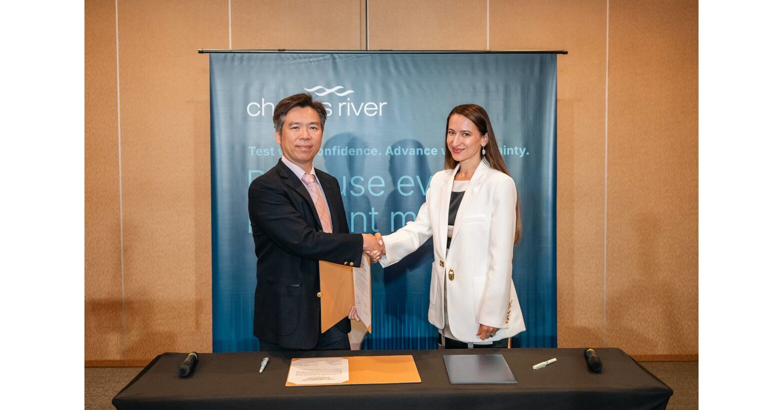 Locus Cell, Taiwan-Based Cell and Gene Therapy CDMO, Signs MoU with Charles River at APAC Biomanufacturing Leadership Summit