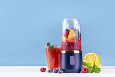 Hapus Haus dengan Portable Blender (Source: Canva)