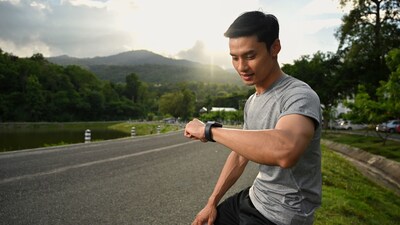 Tiada Hari tanpa Lari dengan Smartwatch (Source: Canva)