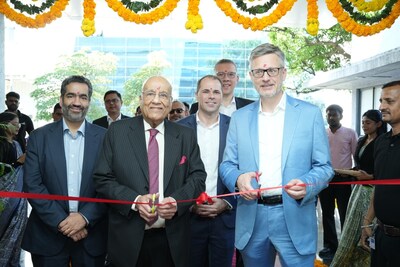 L-R: Mr. Akshay Poddar - Director, Mr. Saroj Poddar - Chairman, Mr. Andre Eckholt - Managing Director, Hettich India, SAARC, Middle East & Africa and Dr. Andreas Hettich - Chairman