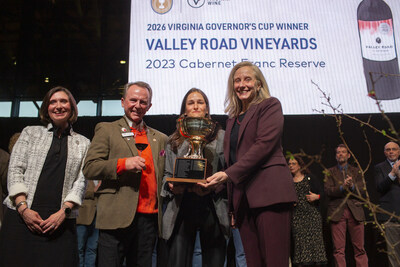 Governor Spanberger Presents Governor’s Cup to Valley Road Vineyards