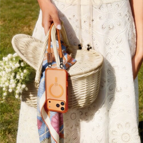 Revolutionary design offers ultimate versatility, allowing the clasp to fold away seamlessly when not in use.