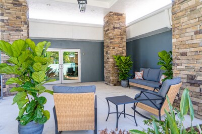 Outdoor courtyards at the hospice facility offer peaceful spaces for reflection and time together.