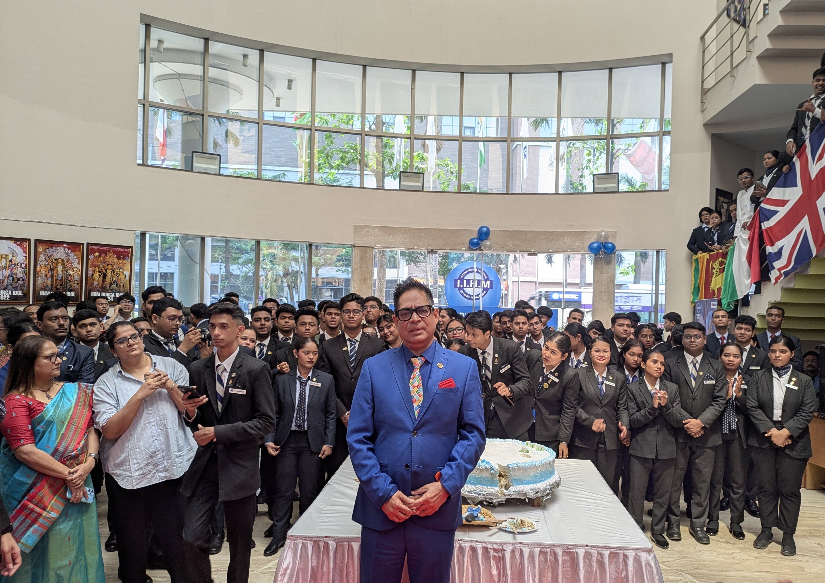 Unable to view the image, Please provide a valid URL.