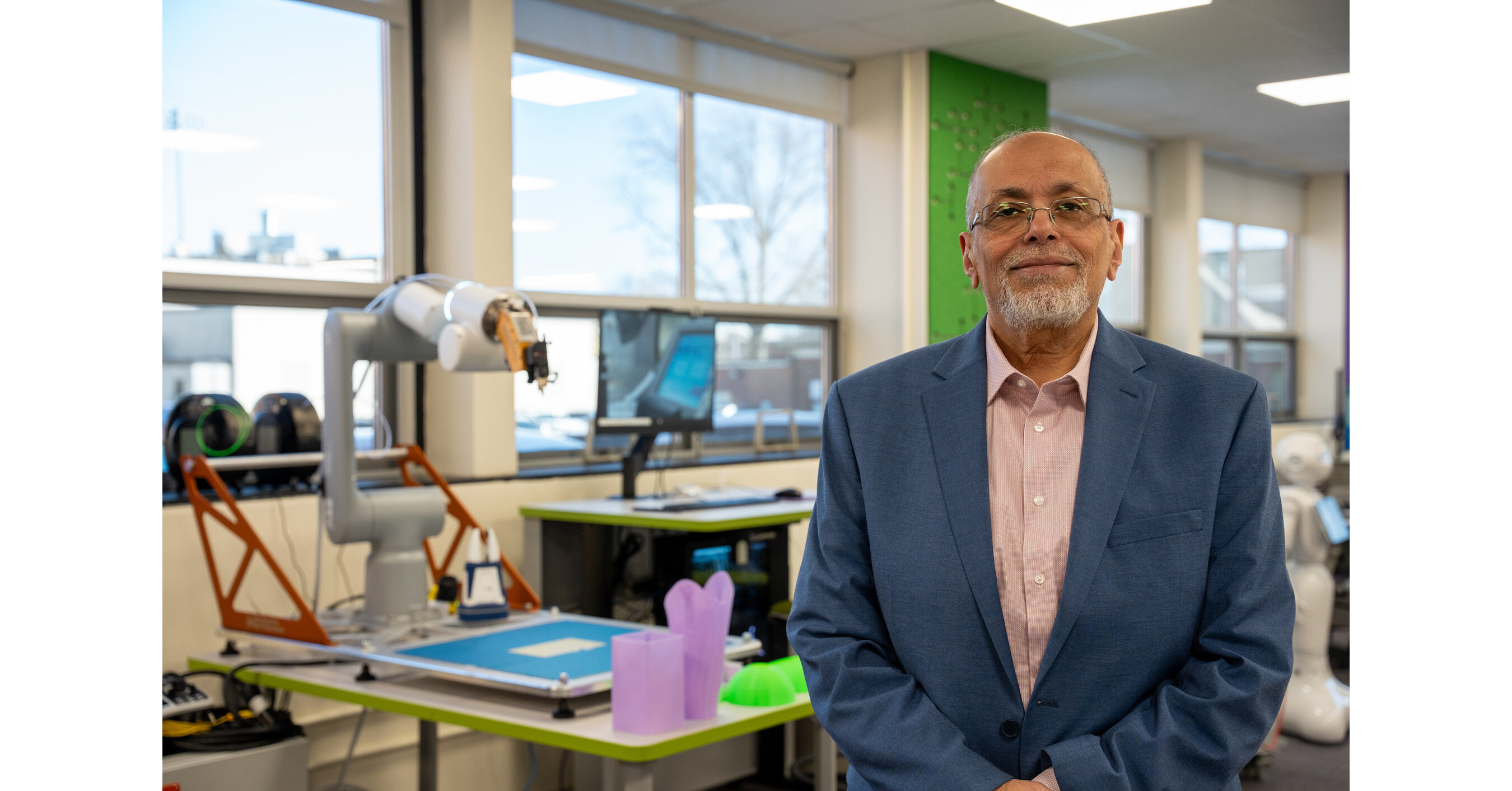 University of Bridgeport Dean Elected to the Connecticut Academy of Science and Engineering for Pioneering Contributions to Artificial Intelligence and Quantum Computing