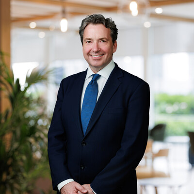 Peter Moores (CNW Group/Raymond James Ltd.)