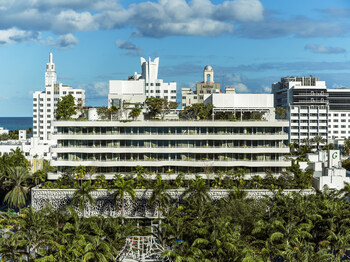 Exterior of UNFRAMED, Autograph Collection