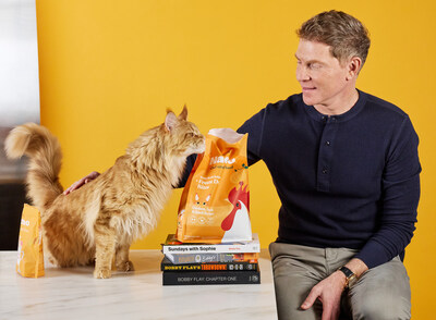 Made by Nacho is a culinary-led cat food company co-founded by chef, media personality, and cat dad Bobby Flay and CPG entrepreneur Elly Truesdell.