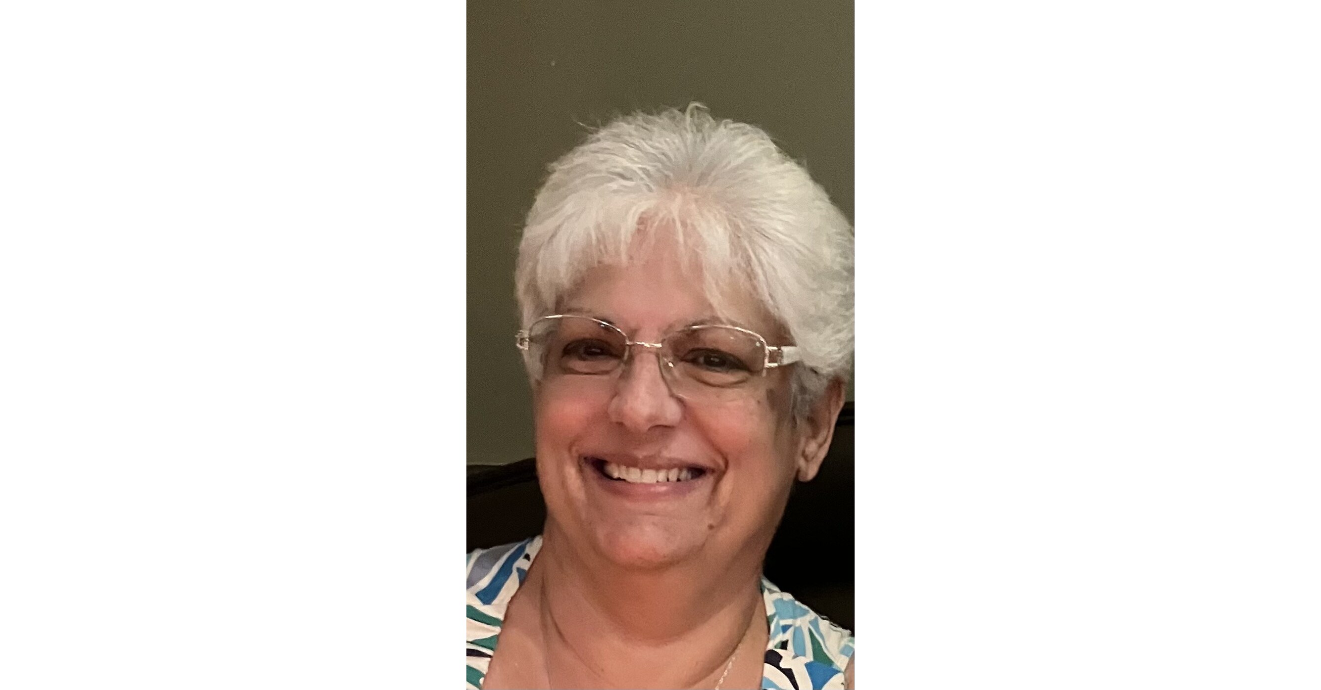 The Inner Circle acknowledges Laura Mannella, RN as a Pinnacle Lifetime Member