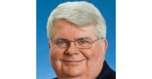 The Inner Circle acknowledges Lee Campbell Drinkard, MD, FACP as a Pinnacle Lifetime Member