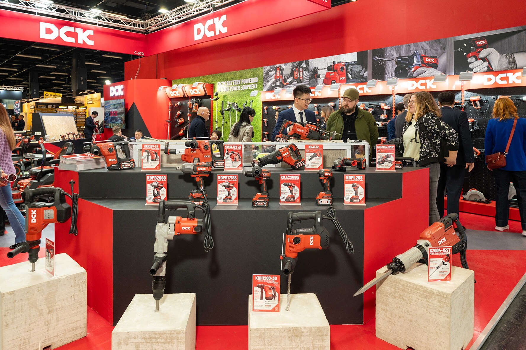 DCK Showcases Expanded Professional Power Tool and Outdoor P