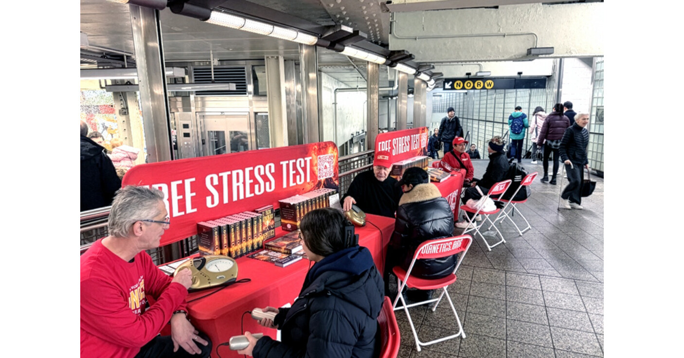 Dianetics Volunteers Bring Mental Health Outreach to New York Streets and Subways