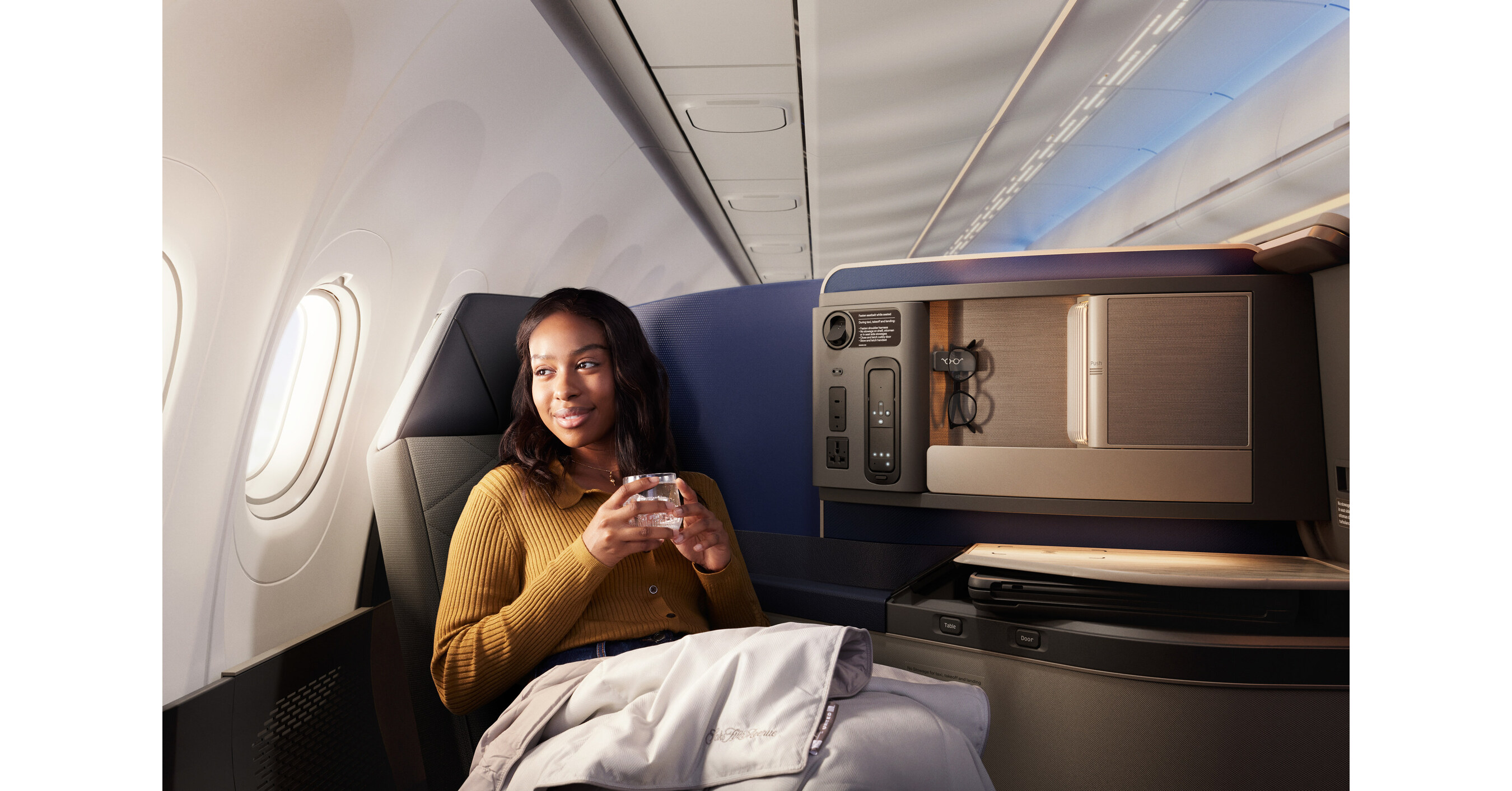 United Accelerates Premium Fleet Expansion with 250+ Planes