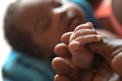 TVO Original The Delivery Line selected for the 2026 Hot Docs Canadian International Documentary Festival, premieres on TVO in early 2027. (CNW Group/TVO)