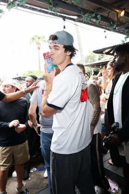 Nic Vansteenberghe and Smirnoff Ice turned everyday beach hangouts into full-on Icy Island experiences