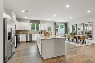 Bradford Plan Model Interior | New Homes in Austell, GA | Magnolia Square by Century Communities