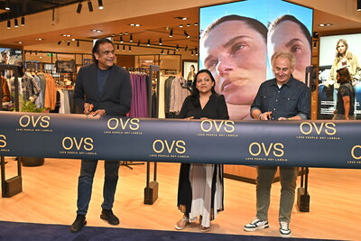 Left to right: Mr. Sundeep Chugh – Managing Director, OVS India; Mrs. Tanu Prasad – CEO, Oberoi Malls; Mr. Fabio Contiero – Representative from OVS Global Team